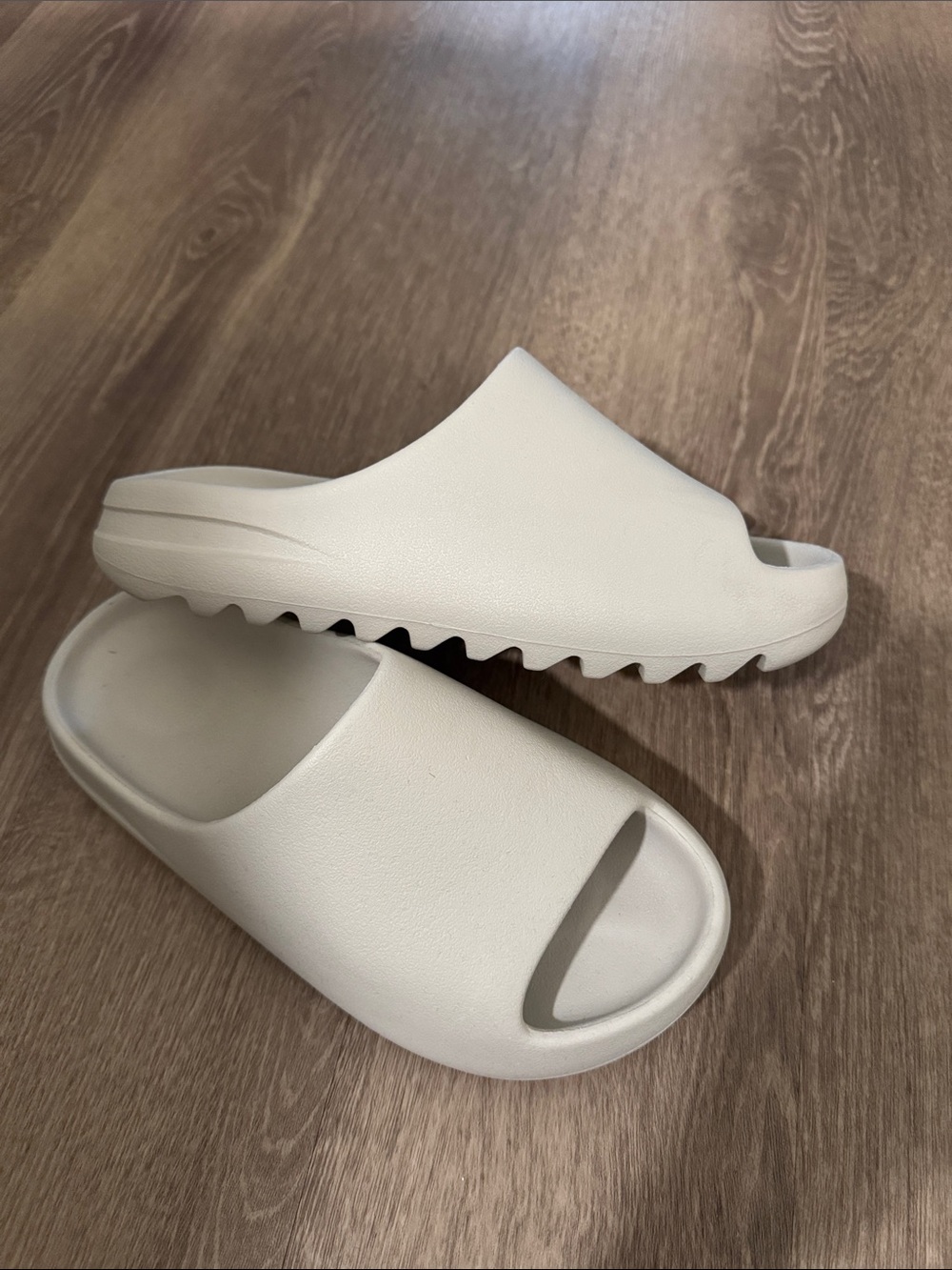 YEEZY Slide Sandals in Off-White - Cushioned Slides